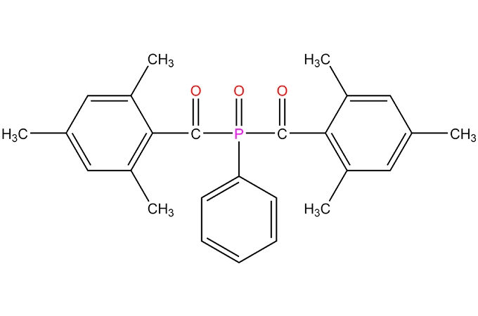 Oxyde de Bis(2,4, 6-triméthylbenzoyl) phénylphosphine
