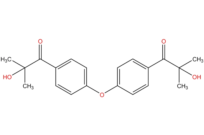 Photoinitiateur difonctionnel alpha hydroxy cétone de type I 2-Hydroxy-1-[4-[4-(2-hydroxy-2-méthylpropionyl) phénoxy] phényl]-2-méthylpropanone